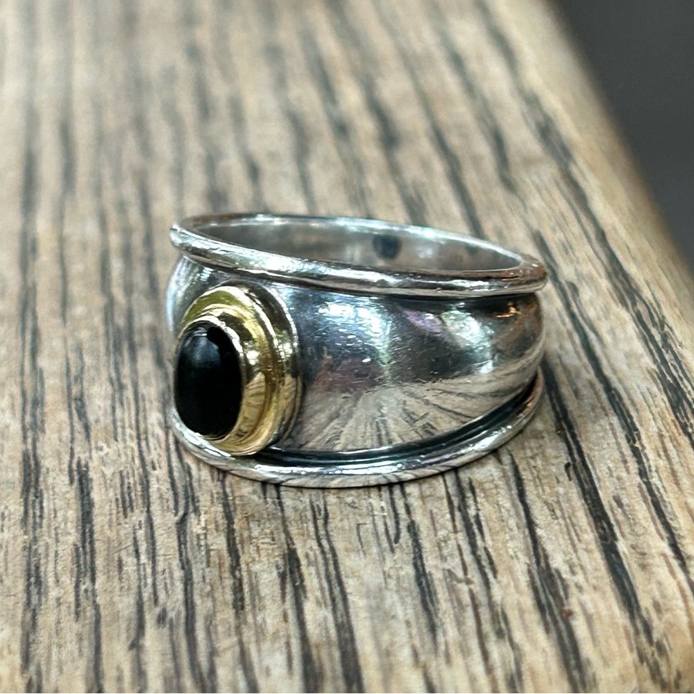 James Avery 18k Gold and Silver Ring with Oval Onyx Size 9